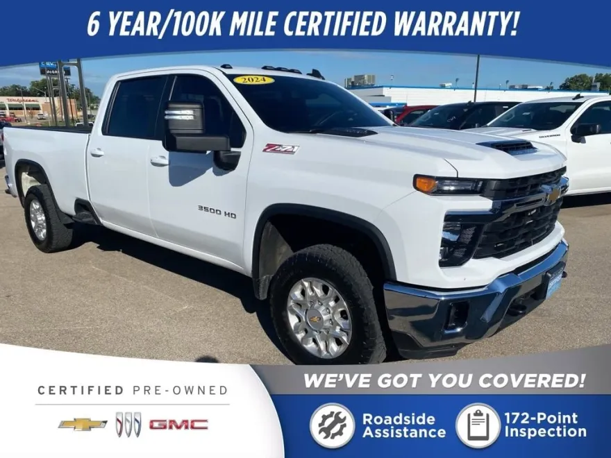 2024 Chevrolet Silverado 3500HD LT photo 1