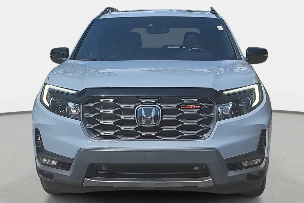 2023 Honda Passport TrailSport photo 1