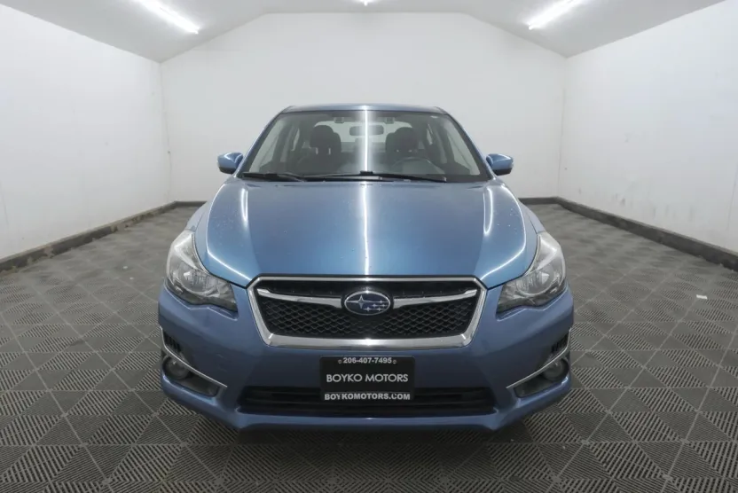 2016 Subaru Impreza Limited photo 1