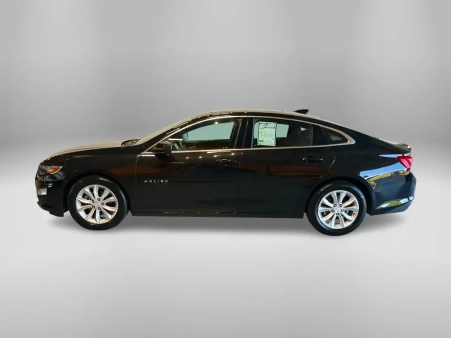 2024 Chevrolet Malibu 1LT photo 1