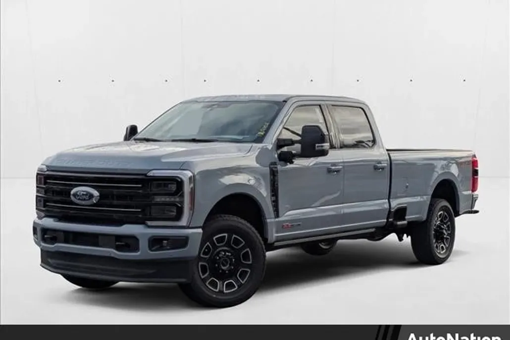 2026 Ford F-350 Platinum photo 1