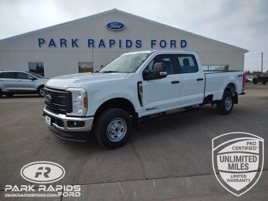 2025 Ford F-350 photo 1