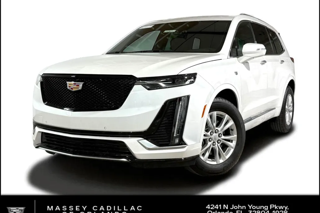 2025 Cadillac XT6 Luxury photo 1