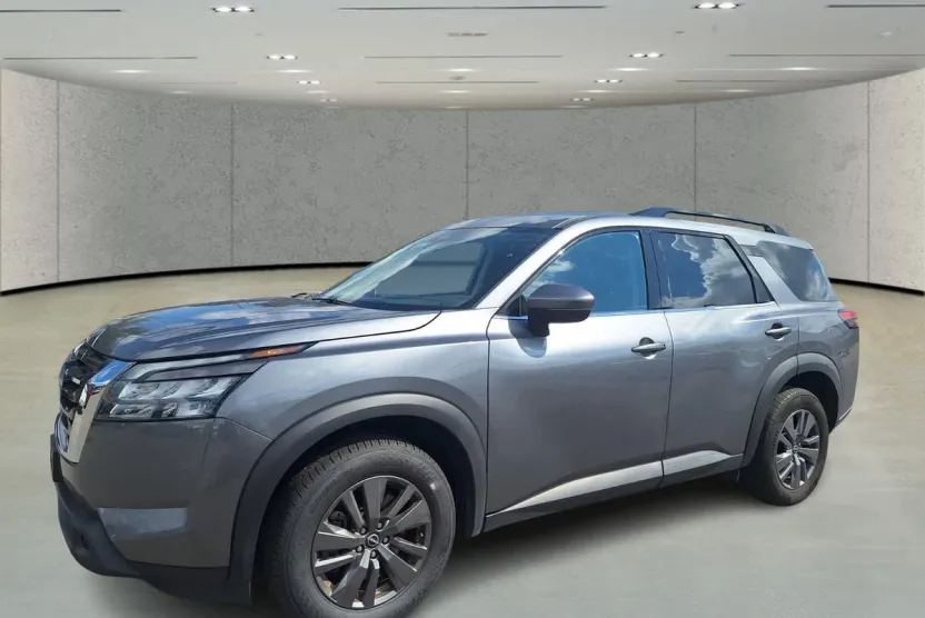 2024 Nissan Pathfinder SV photo 1