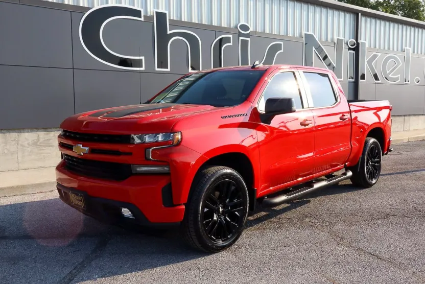 2021 Chevrolet Silverado 1500 RST photo 1