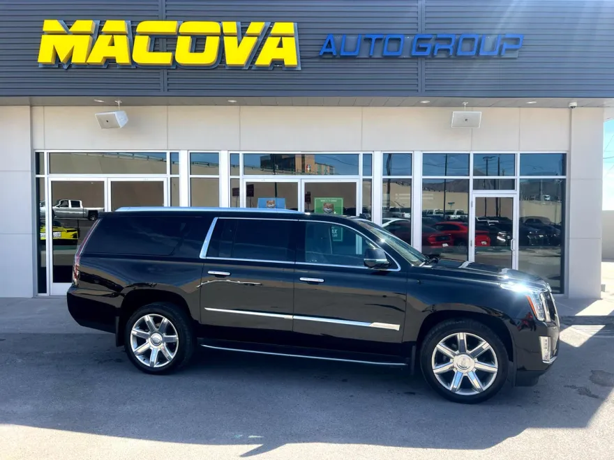 2019 Cadillac Escalade ESV Premium Luxury photo 1