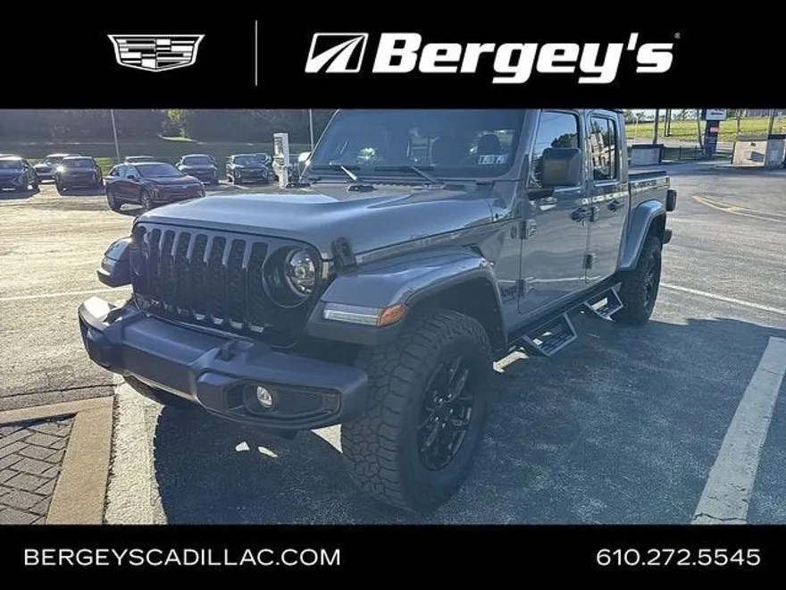 2022 Jeep Gladiator Altitude photo 1