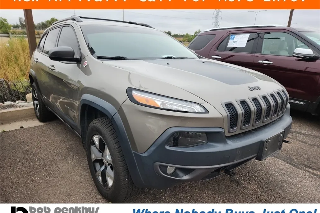 2017 Jeep Cherokee Trailhawk photo 1