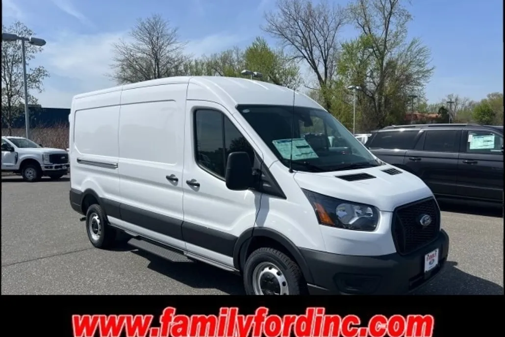 2025 Ford Transit Cargo Van photo 1
