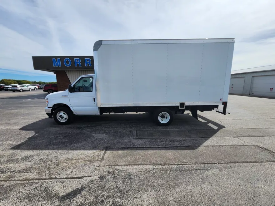 2024 Ford E-350 Base photo 1