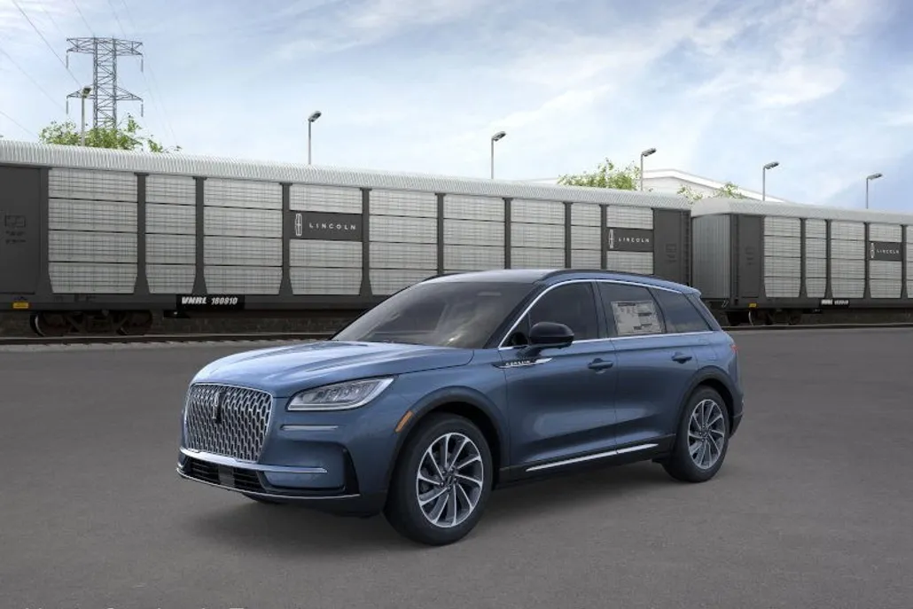 2025 Lincoln Corsair Premiere photo 1