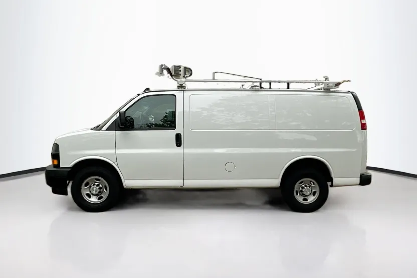 2018 Chevrolet Express Cargo 2500 Work Van photo 1