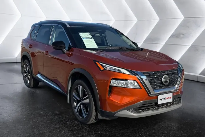 2021 Nissan Rogue SL photo 1