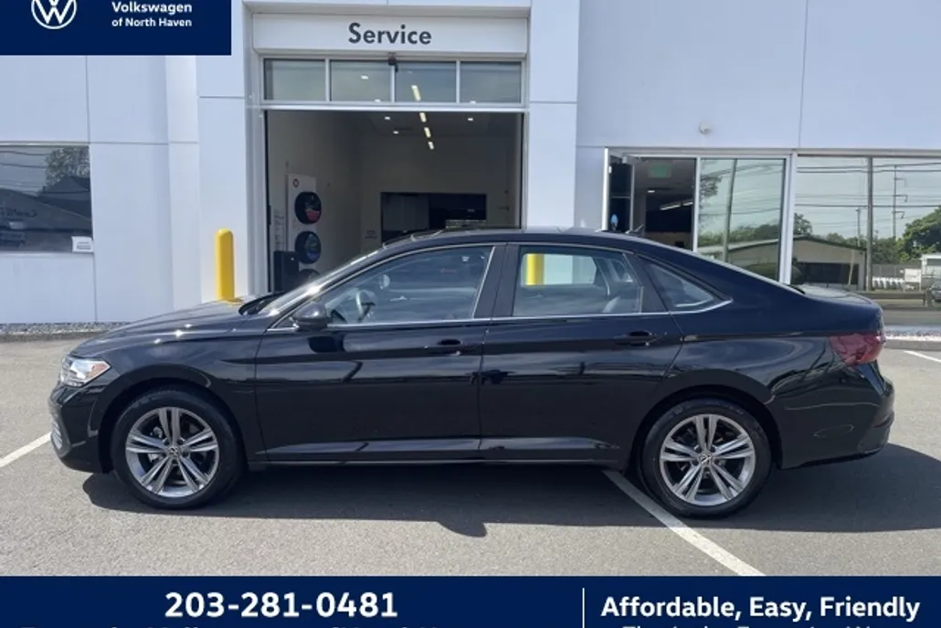 2022 Volkswagen Jetta 1.5T SE photo 1