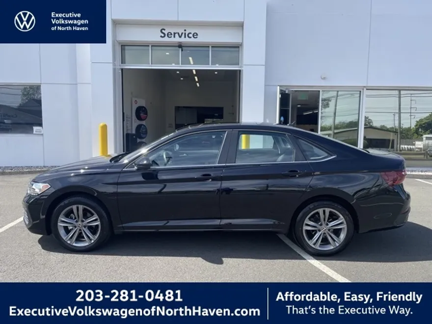 2022 Volkswagen Jetta 1.5T SE photo 1