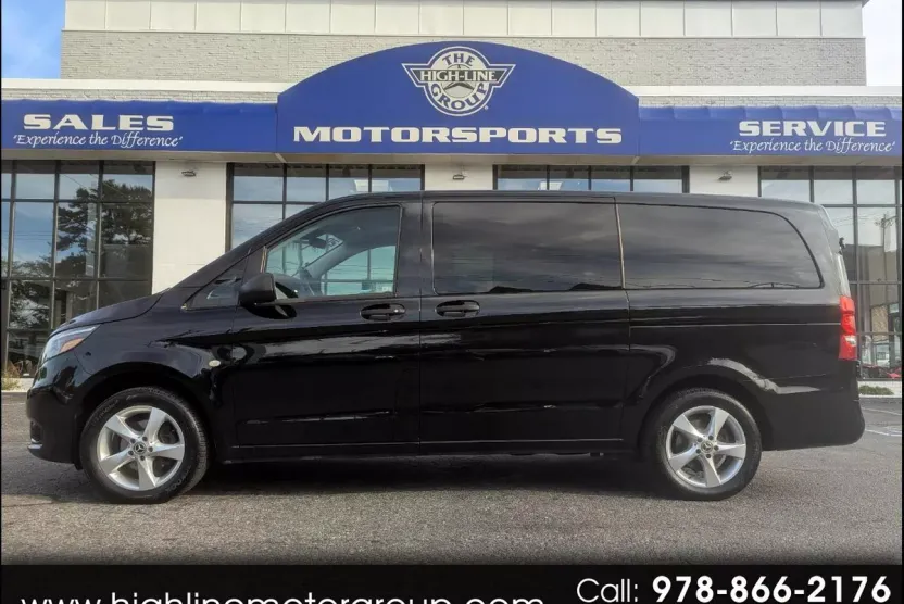 2020 Mercedes Benz Metris Passenger Van photo 1