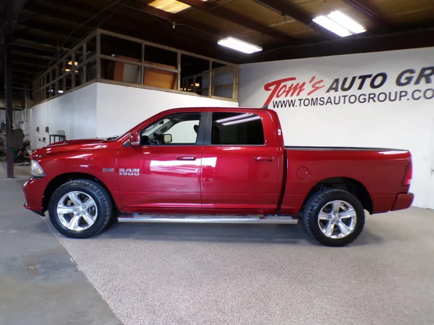 2014 Ram 1500 Sport photo 1