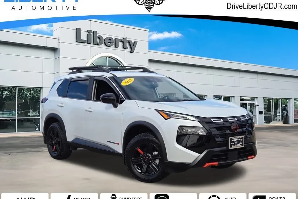 2025 Nissan Rogue SV photo 1