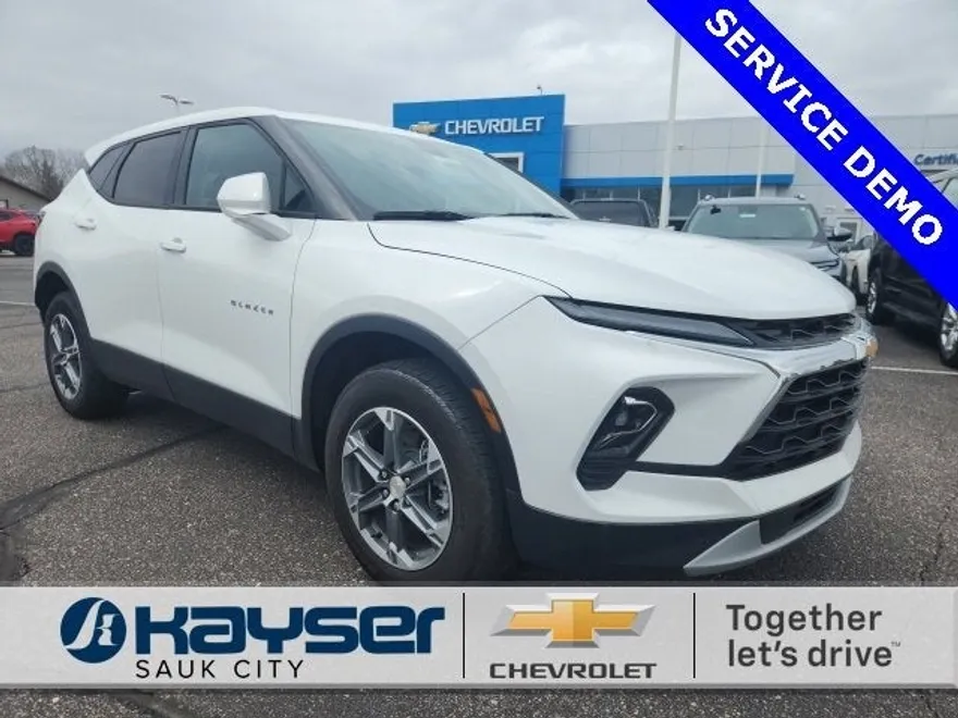 2024 Chevrolet Blazer 2LT photo 1