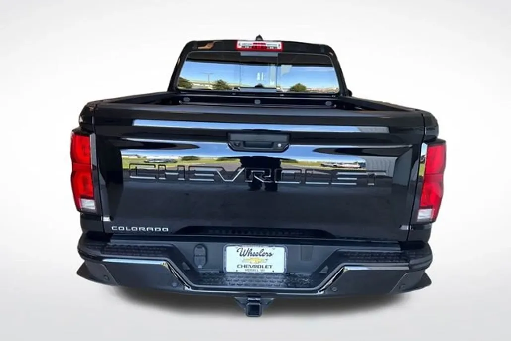 2025 Chevrolet Colorado Z71 photo 1