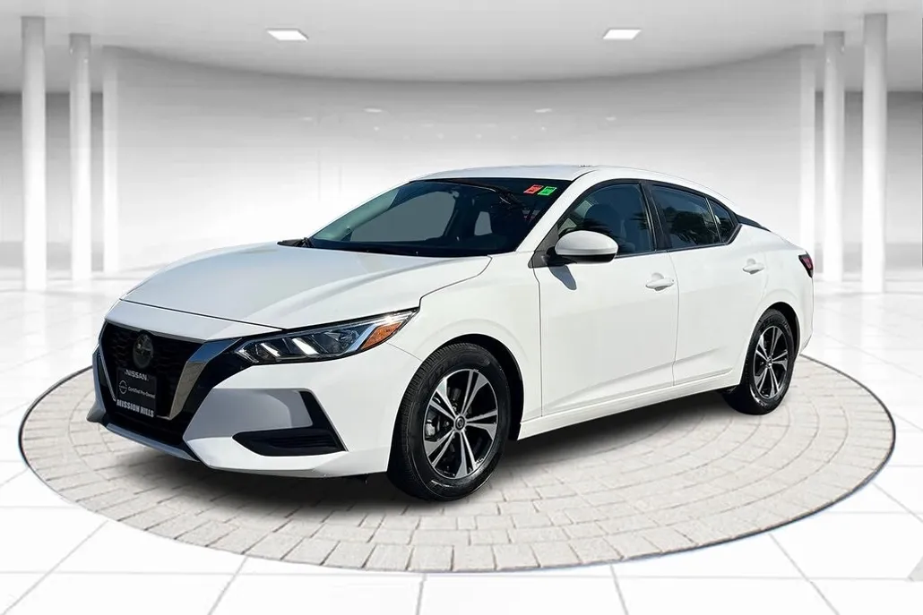2022 Nissan Sentra SV photo 1