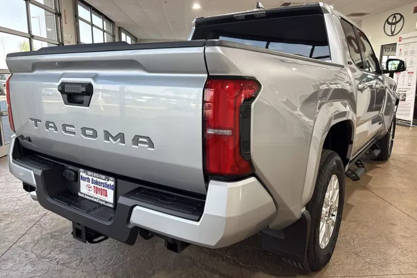 2025 Toyota Tacoma SR5 Double Cab photo 1