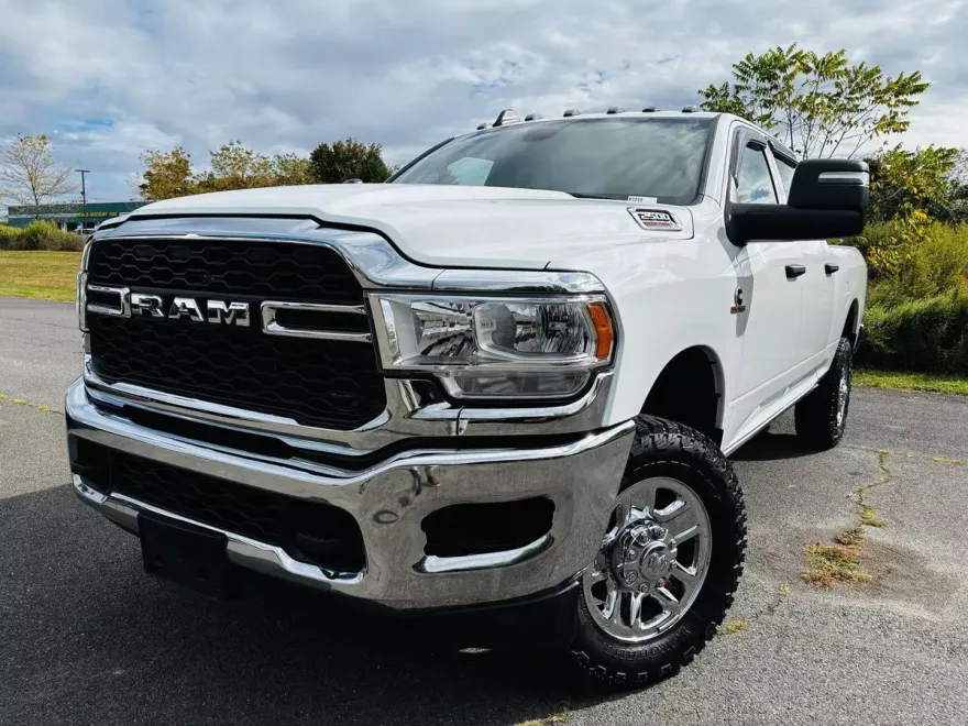 2024 Ram 2500 Tradesman photo 1