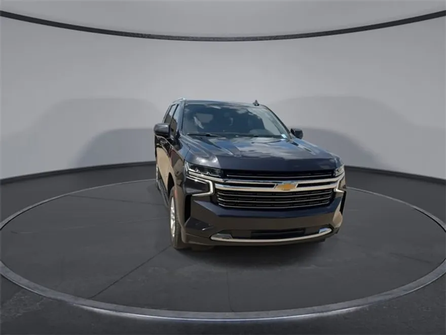 2022 Chevrolet Tahoe LT photo 1