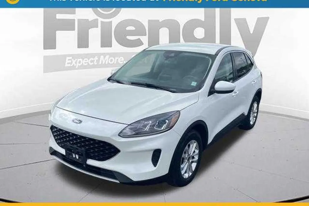 2020 Ford Escape SE photo 1