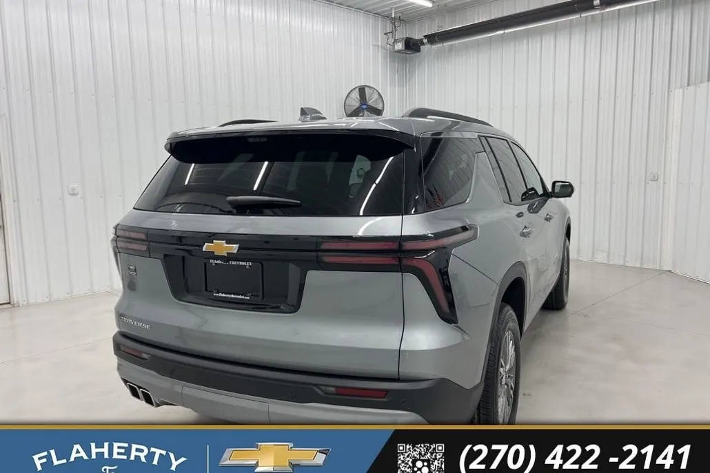 2026 Chevrolet Traverse photo 1