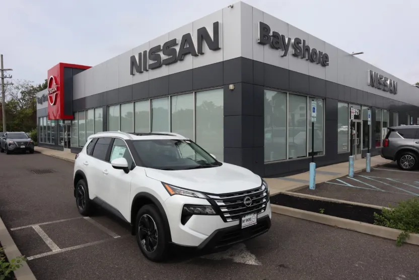 2026 Nissan Rogue SV photo 1