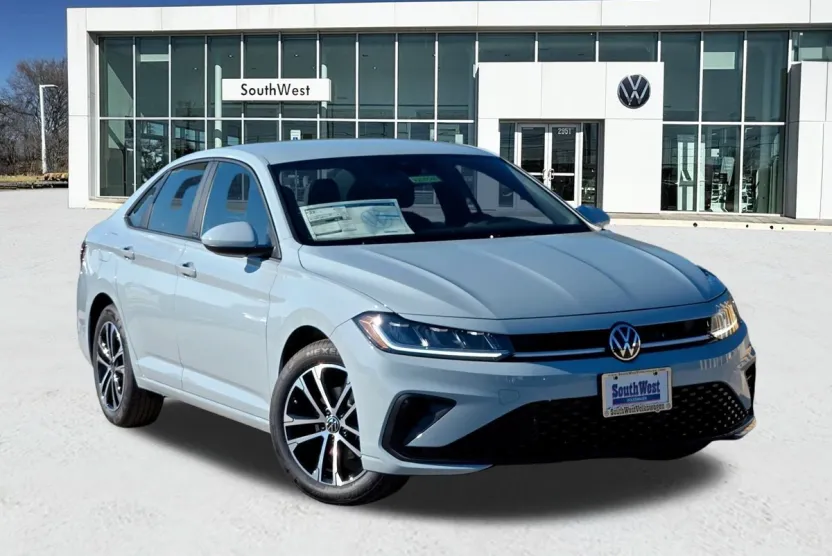 2026 Volkswagen Jetta Sport photo 1