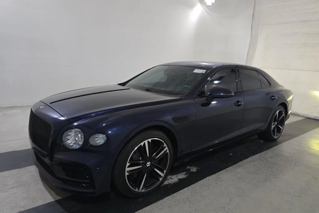 2021 Bentley Flying Spur W12 photo 1