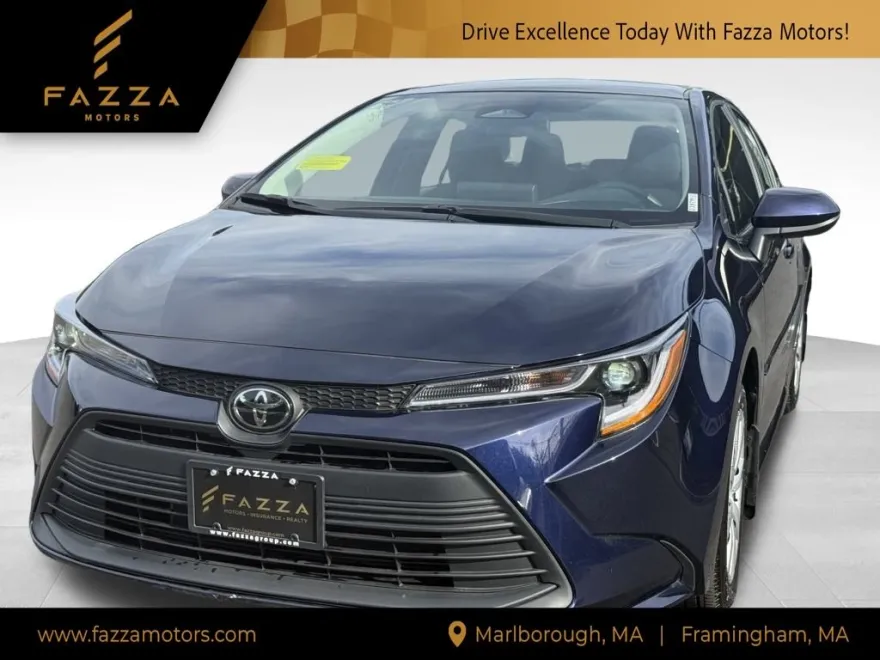 2024 Toyota Corolla LE photo 1