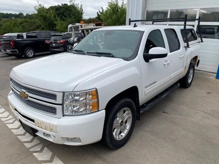 2012 Chevrolet Silverado 1500 LT photo 1
