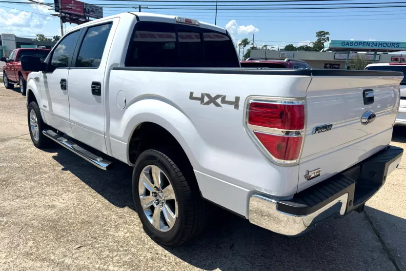 2014 Ford F-150 Lariat photo 1