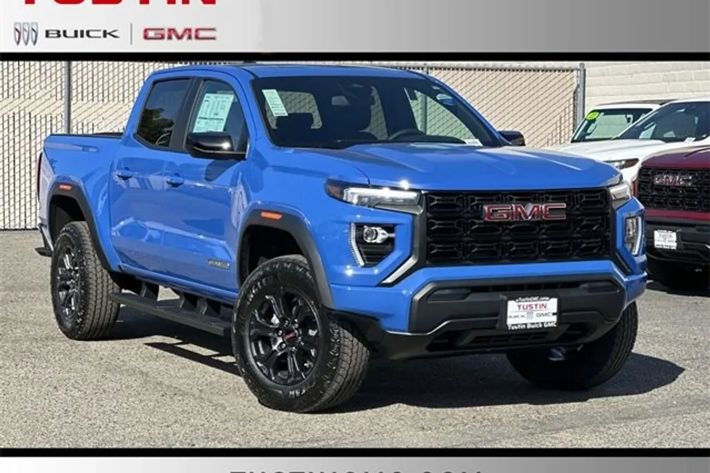 2025 Gmc Canyon Elevation photo 1