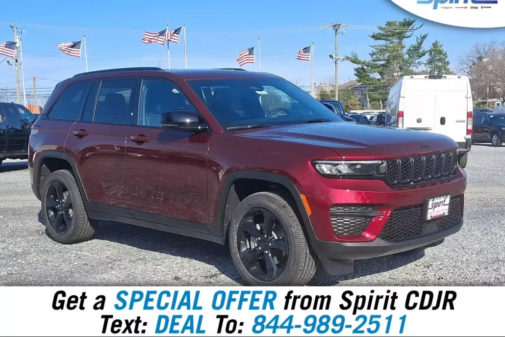 2025 Jeep Grand Cherokee Altitude photo 1