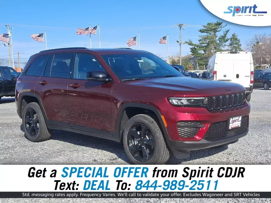 2025 Jeep Grand Cherokee Altitude photo 1