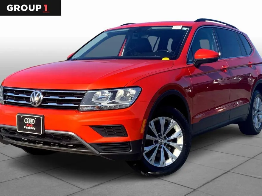 2019 Volkswagen Tiguan SE photo 1