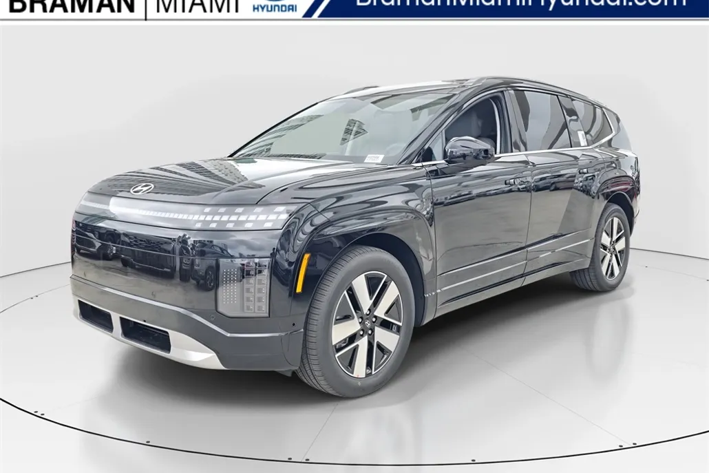 2026 Hyundai Ioniq SEL photo 1