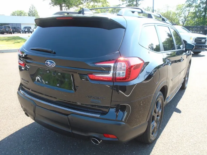 2024 Subaru Ascent Onyx Edition Limited photo 1