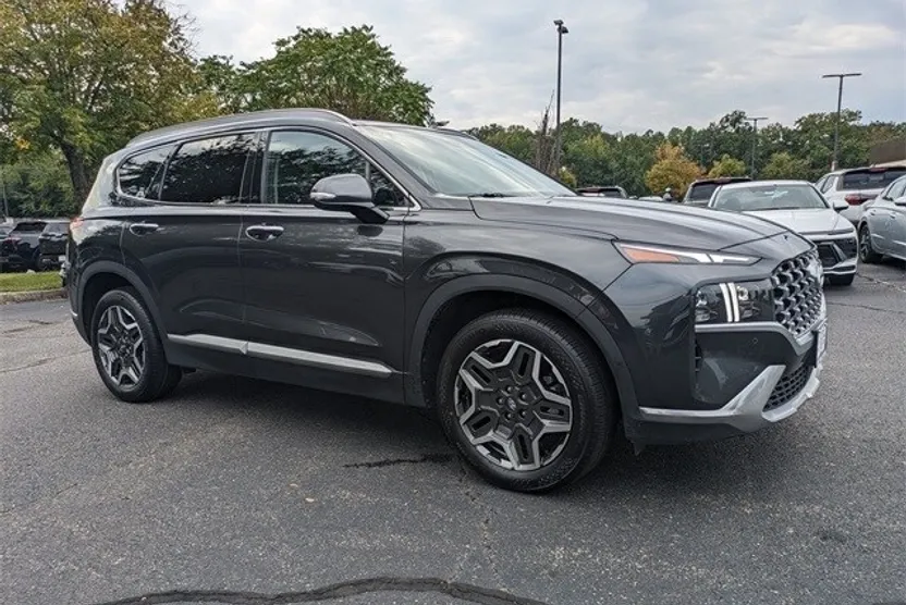 2023 Hyundai Santa Fe Limited photo 1