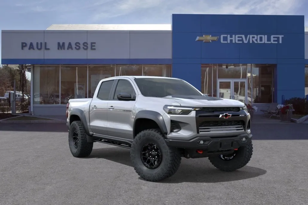 2025 Chevrolet Colorado ZR2 photo 1