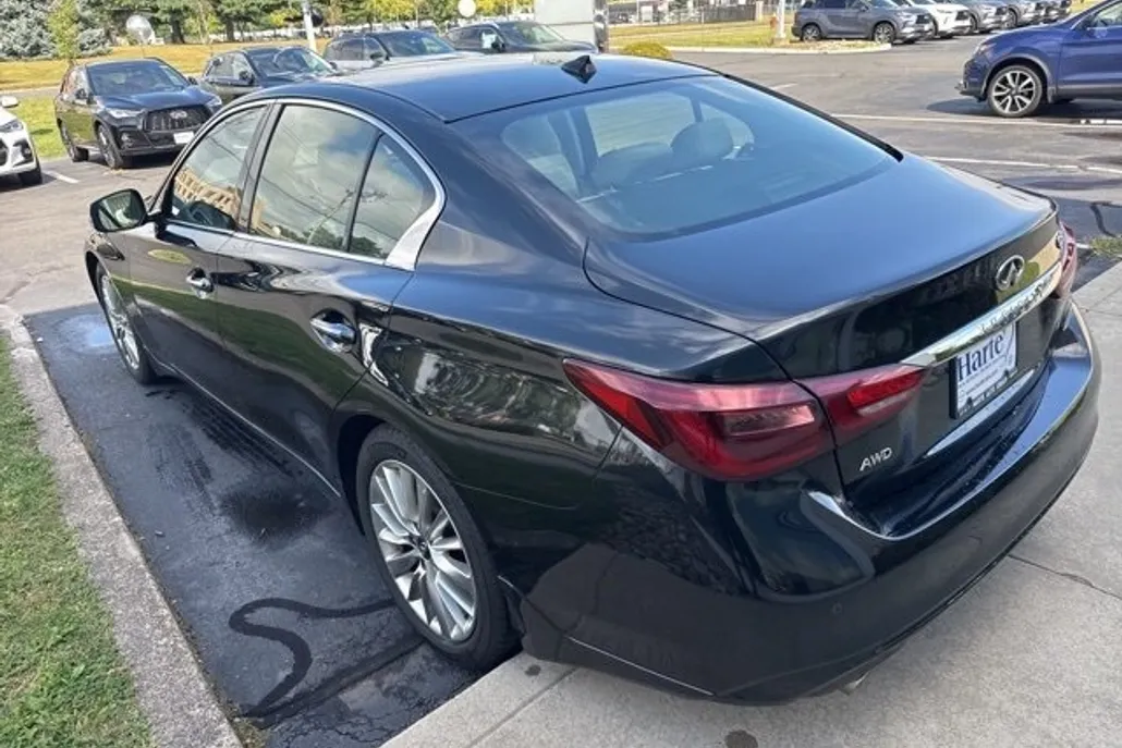 2021 Infiniti Q50 3.0t LUXE photo 1