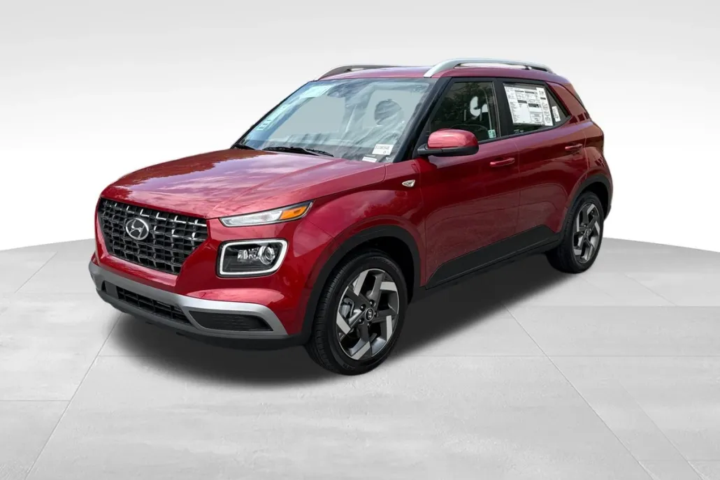 2025 Hyundai Venue Limited photo 1