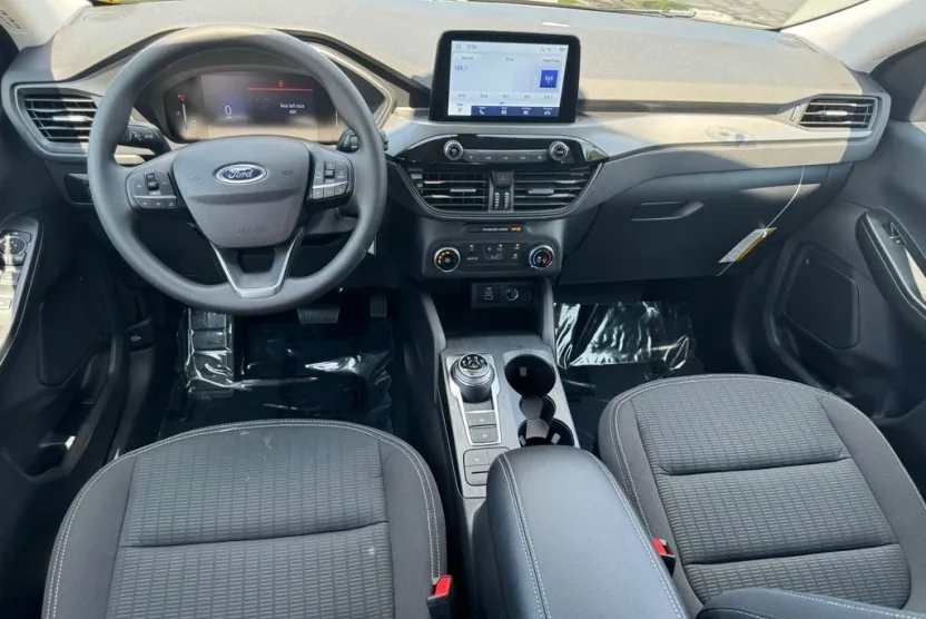 2024 Ford Escape Base photo 1