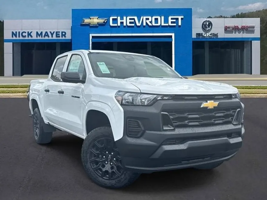 2025 Chevrolet Colorado LT photo 1