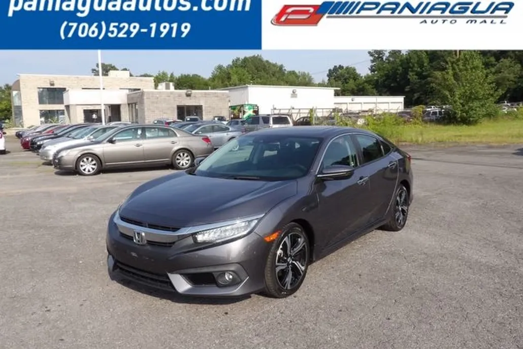 2017 Honda Civic Touring photo 1