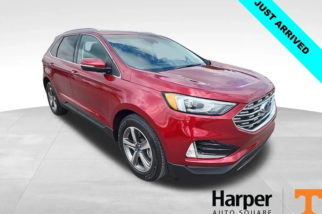 2019 Ford Edge SEL photo 1